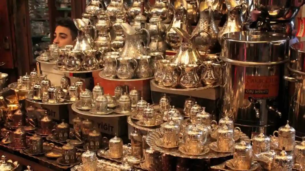 Gaziantep'te Bir Devir Kapandı: Mehmet Yaşar Kervancıoğlu Son Yolculuğuna Uğurlandı! 6